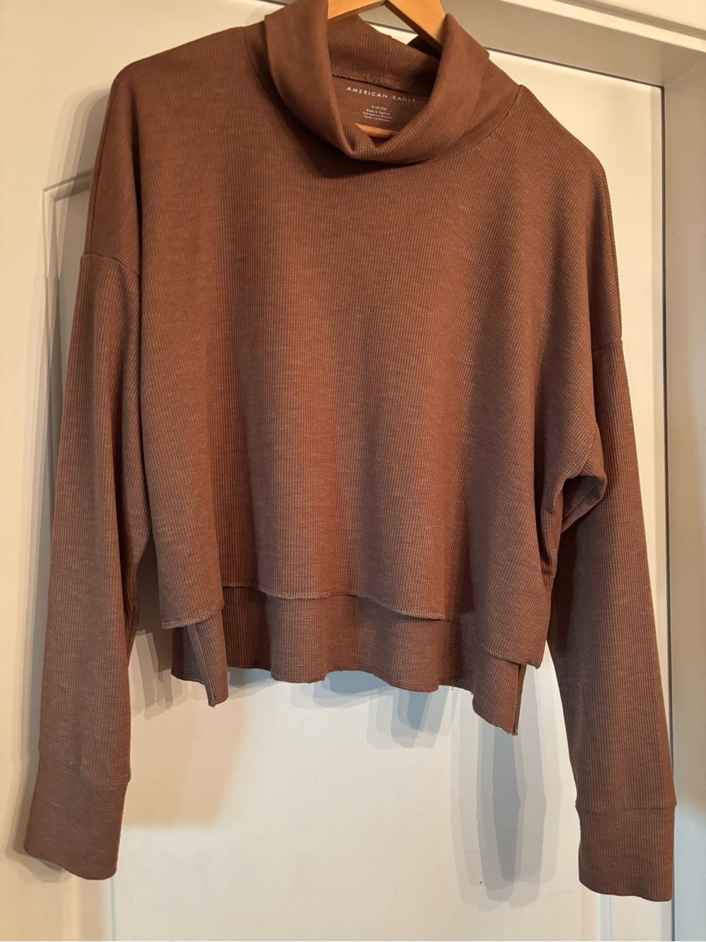 American Eagle Outfitters Cropped Cowl Neck Sweater Brown Size S/P LIKE NEW!